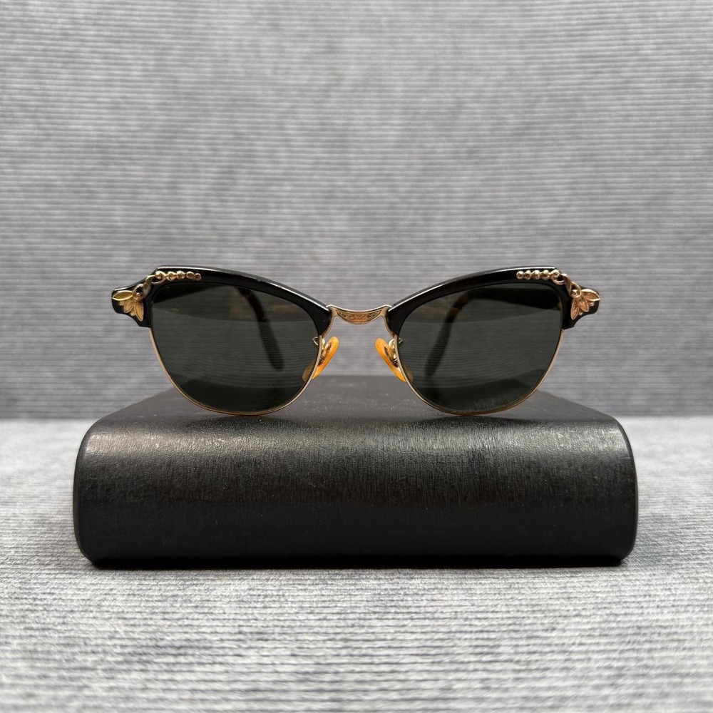 Vintage 70s Cat Eye Y2K Sunglasses Black Gold Tone Retro Mid Century Eyewear